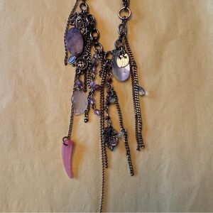 Vintage AVON necklace with mostly leaf charms